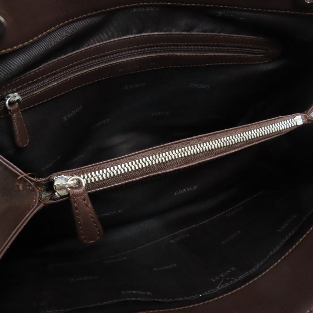 LOEWE Anagram Tote Bag in Leather - Picture 5 of 11